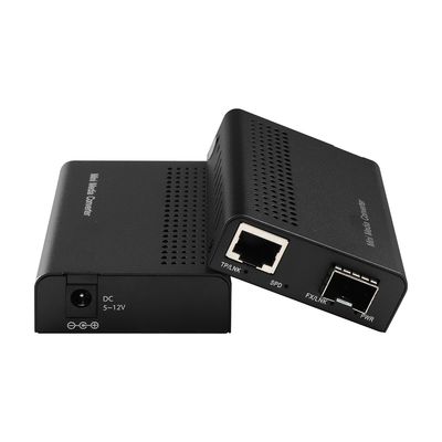 मिनी 10G मीडिया कन्वर्टर अनमैनेज्ड SFP+ फाइबर ऑप्टिक टू 10GBase-T रैक माउंट करने योग्य CE