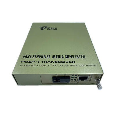 सिंगल कोर फाइबर ऑप्टिक ईथरनेट मीडिया कन्वर्टर 1310/1550nm 220V एसी इनपुट: